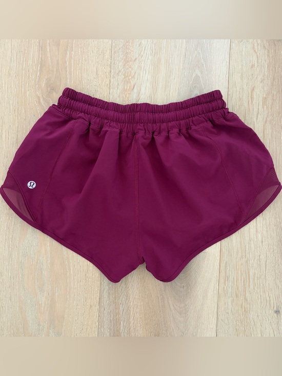 lululemon athletica Pants - Lululemon Hotty Hot Shorts 2.5” Size 4 Raspberry Burgundy Pink Running Mesh*G16